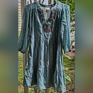 🚀 3/15 Light Blue Long Sleeve Dress with Red Embroidery